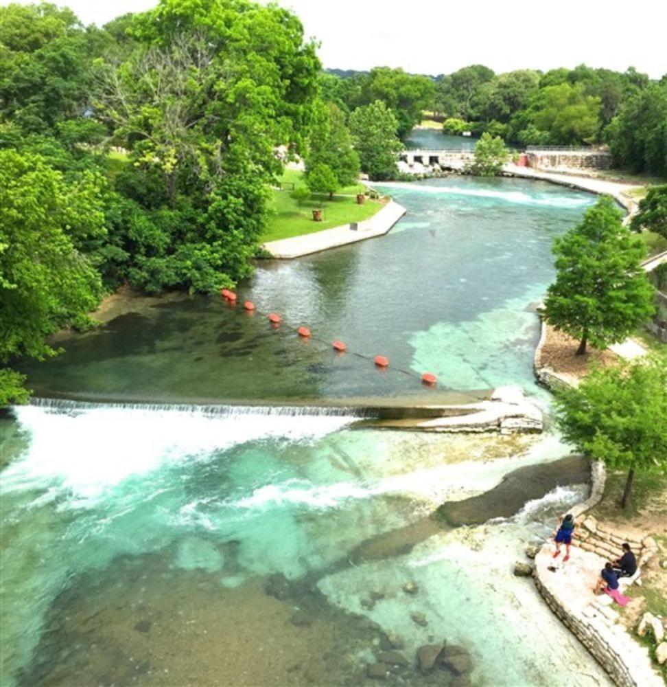 Comal Inn New Braunfels Exteriör bild