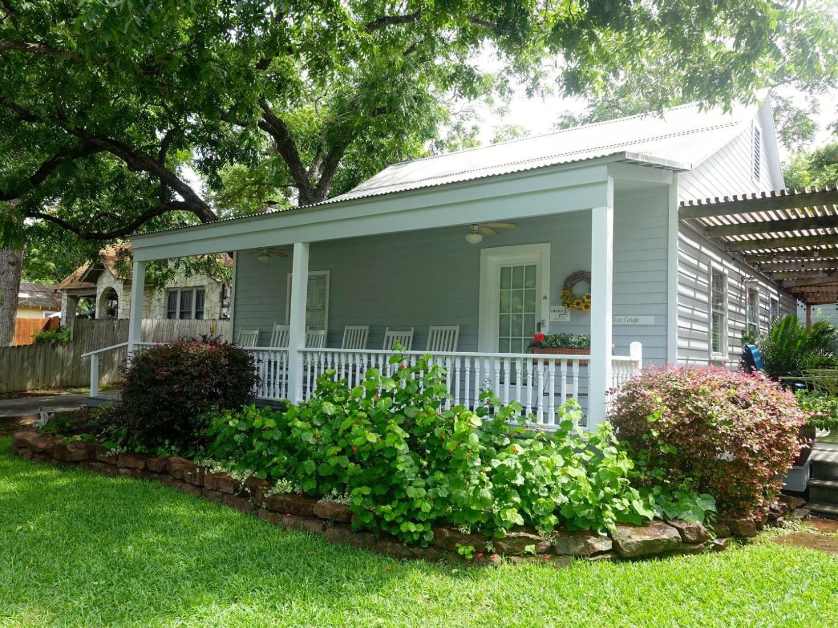 Comal Inn New Braunfels Exteriör bild